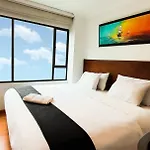 Apartasuites Plaza Modelia