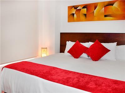 Apartahotel Apartasuites Plaza Modelia