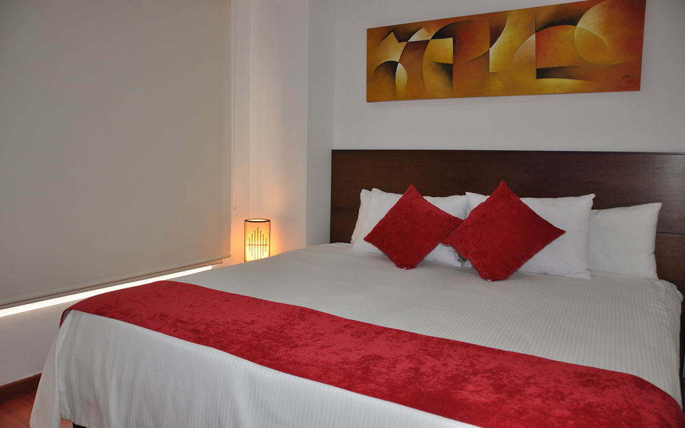 Apartasuites Plaza Modelia Apartahotel 3*